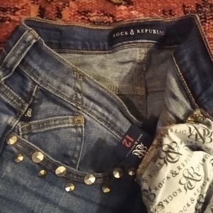 Rock & Republic Studded Distressed Soft Crop Jeans